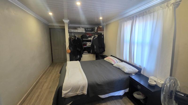 4 Bedroom Property for Sale in Glenwood Western Cape